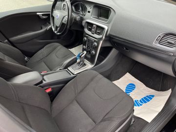 Volvo V40 - 8