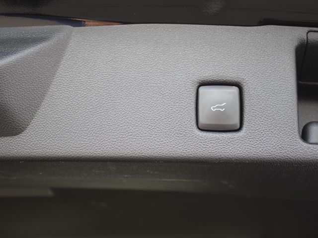 Kuga ST-Line X 4x4*Navi*AHK*LED*Kamera