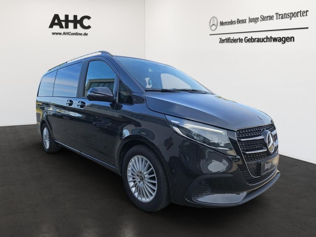 Fahrzeugabbildung Mercedes-Benz V 250 Style lang 7 Sitze 2,5t AHK EASY-Paket