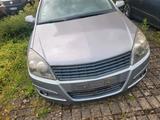 Opel Astra h Kombi Caravan opc line - Opel Astra Kombi Opc mit Benzin-Antrieb