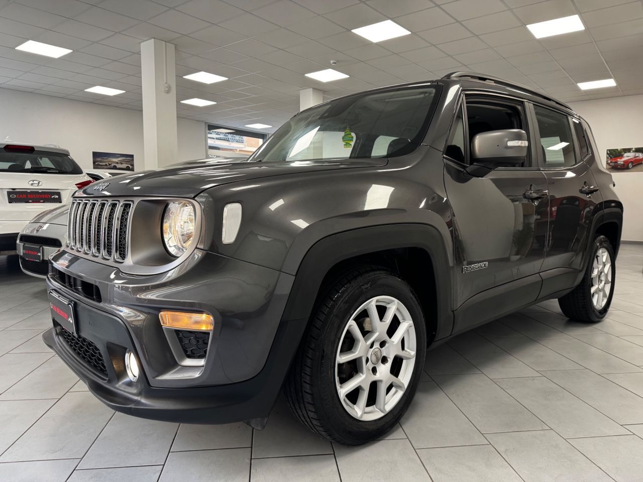 Jeep Renegade 1.6 Mjt 130 CV Limited imagem 3