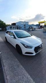Hyundai i40 2.0 GDI Trend Automatik Trend - Hyundai i40 in Stuttgart