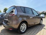 Renault Scenic III Paris*STEUERK. NEU*SHZ*AHK*ALU*KLIMA* - Renault Scenic Gebrauchtwagen in Köln