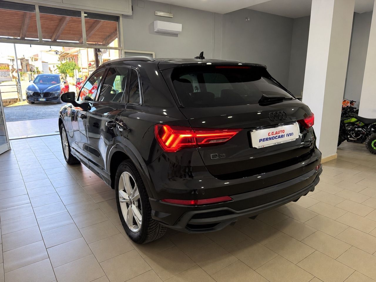 Audi Q3 35 TDI S tronic line edition imagem 3