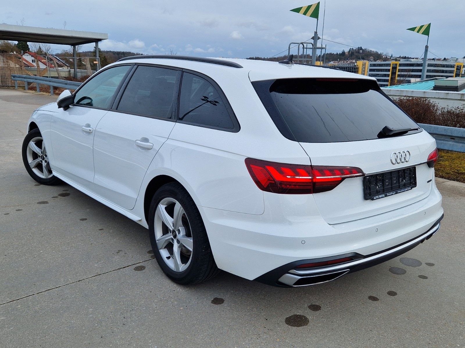 Audi A4 Avant 40 TDI quattro VITUAL MATRIX NAVI LEDER foto 4