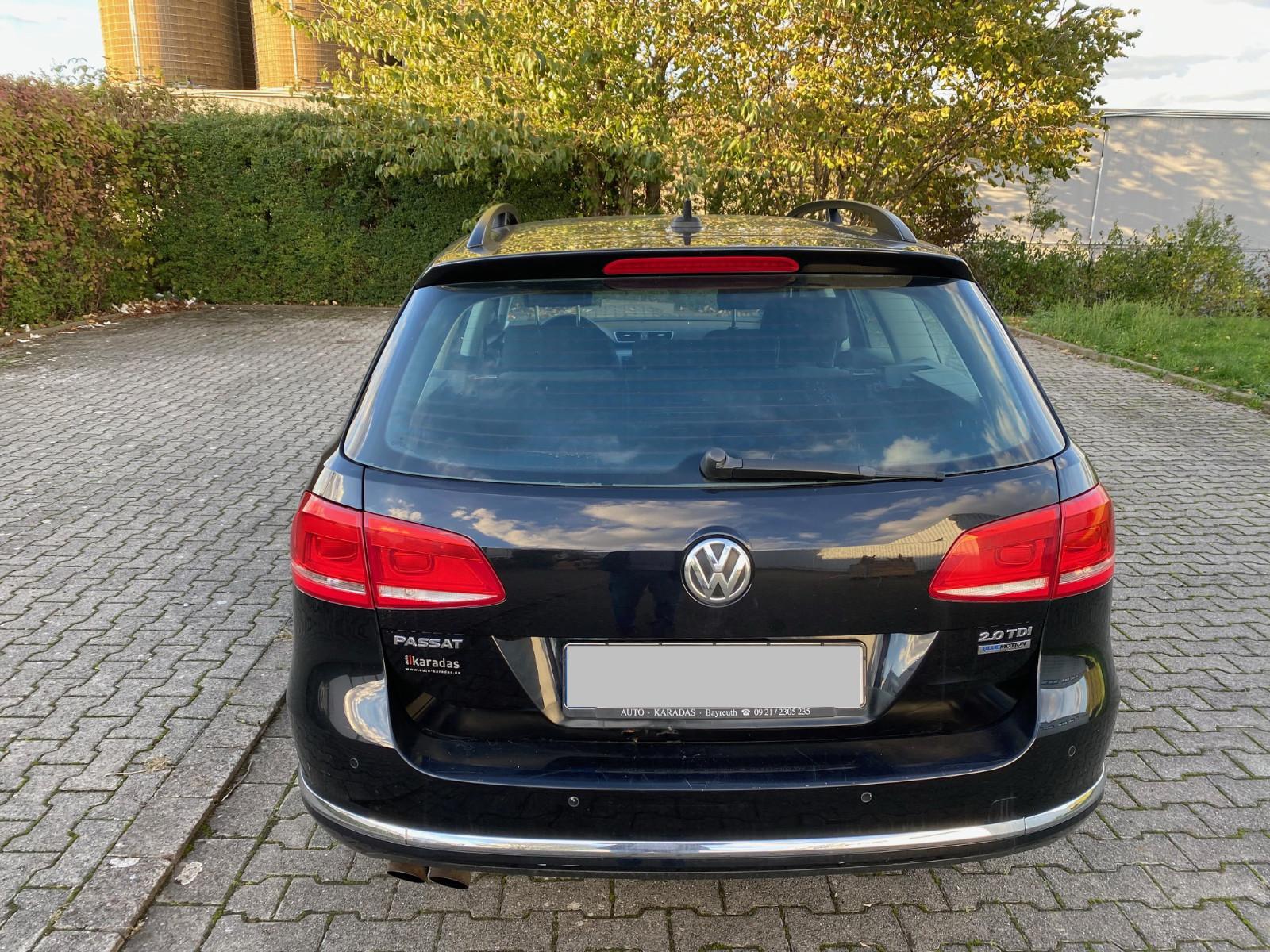 Volkswagen Passat 2011 — photo 6