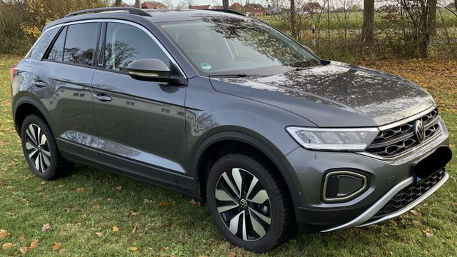 Volkswagen T-Roc 1.5 TSI OPF DSG AHK Navi ACC