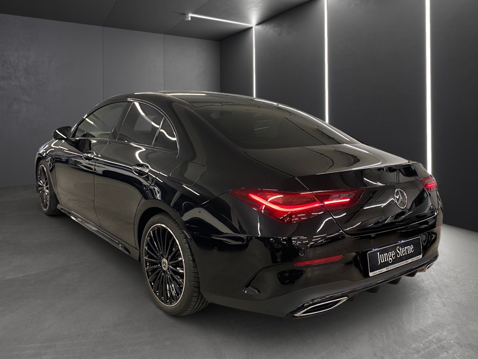 Fahrzeugabbildung Mercedes-Benz CLA 200 d AMG*Pano*Burmester*19"*Night*Totwink*