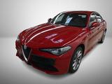 Alfa Romeo Giulia 2.0 Turbo TI Q4 AT8*Assistenz-P*Bi-Xenon* - Alfa Romeo Giulia: Limousine, Ti