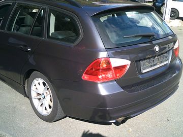 BMW 320 - 4