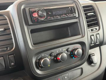 Renault Trafic - 11