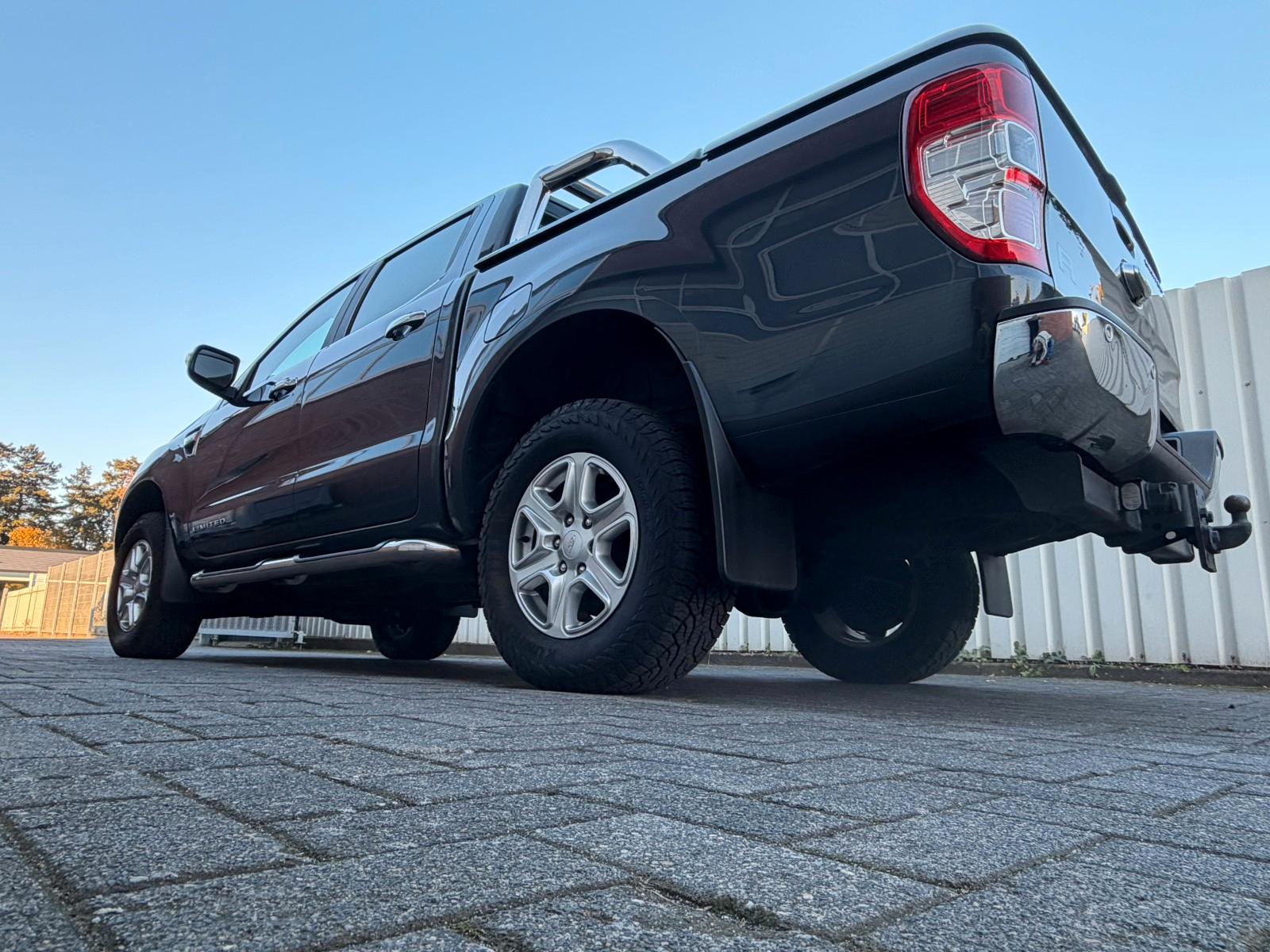 Ford Ranger 3.2 TDCi 200 ch Limited Double Cabine 4x4 • Cuir • GPS • Caméra • Attelage 3,35 t