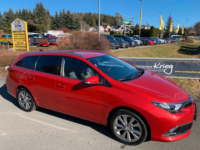 Toyota Auris Touring Sports Executive