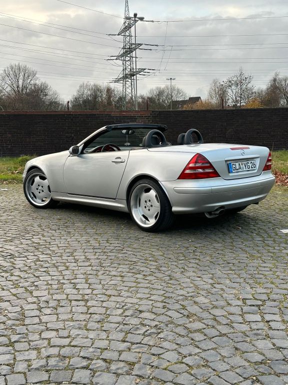 Mercedes-Benz SLK