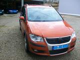 Volkswagen Touran 2.0 TDI Cross 140 PS - Volkswagen Touran mit Diesel-Antrieb: Ps 140