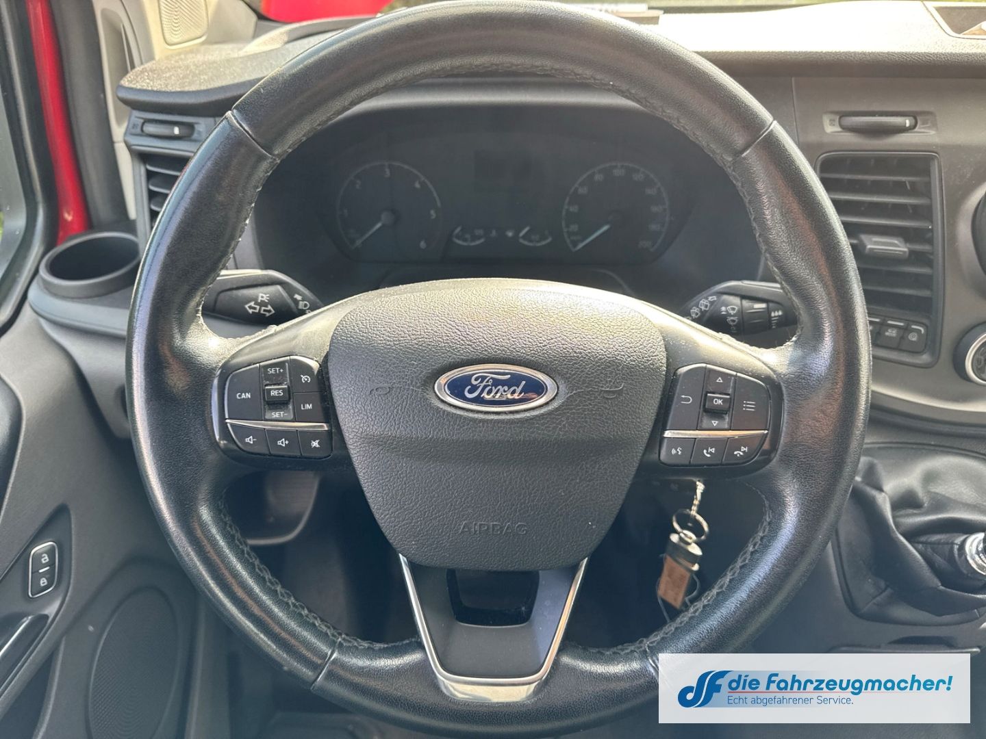 Fahrzeugabbildung Ford Transit Custom 320 L1*MOTORSCHADEN*EXPORT*9135