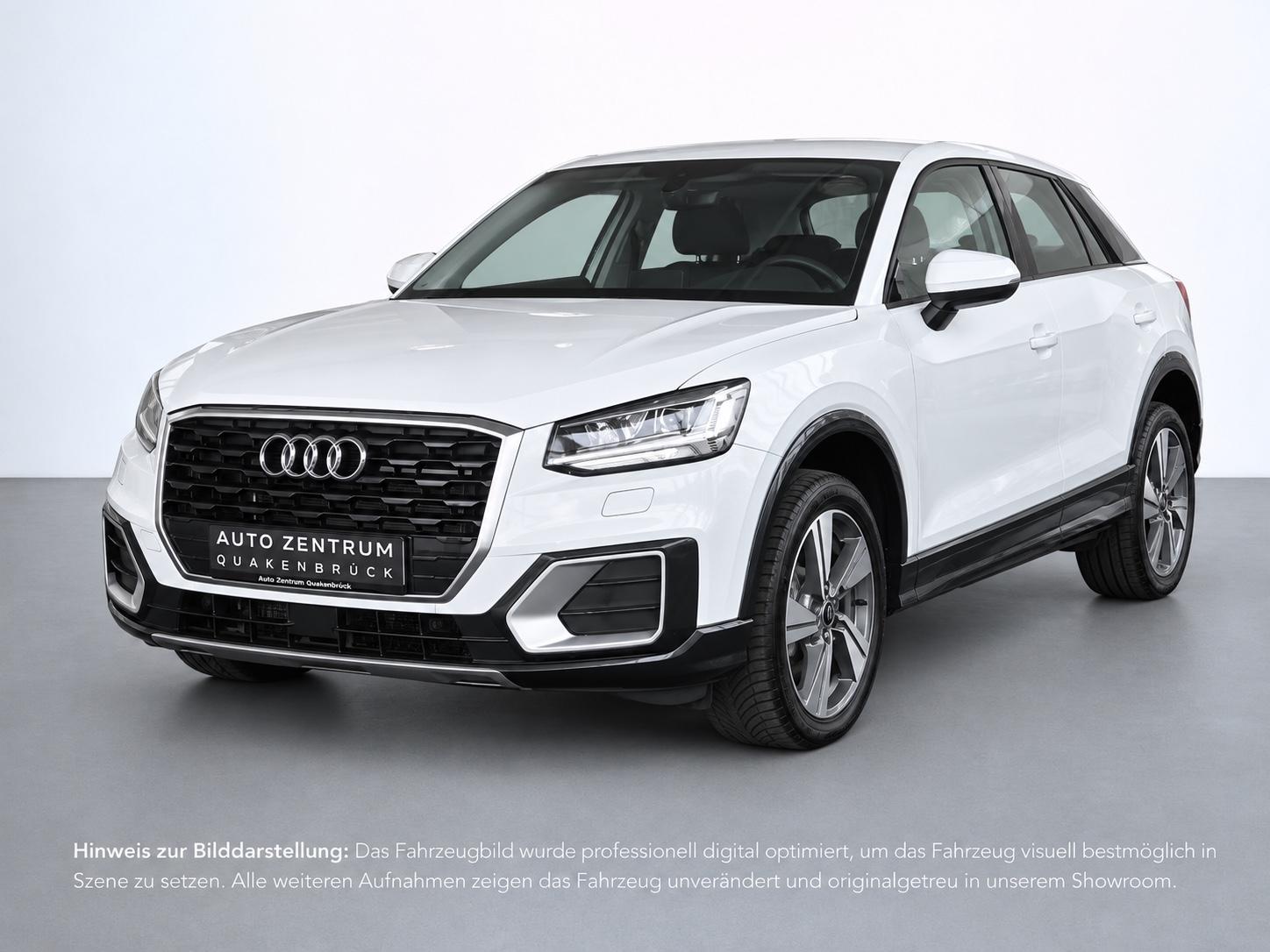 Audi Q2 35 TFSI design LED Navi AHK PDC 18"