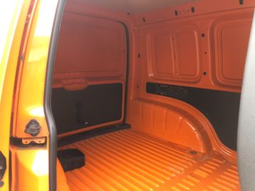 Volkswagen Caddy - 8
