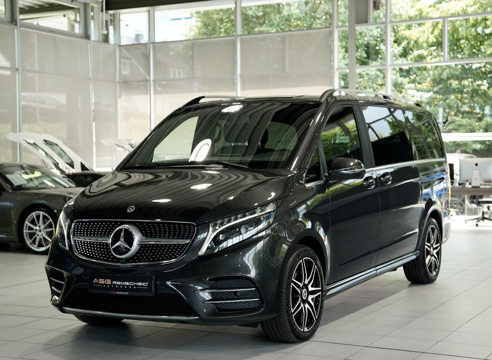 Mercedes Benz V 300