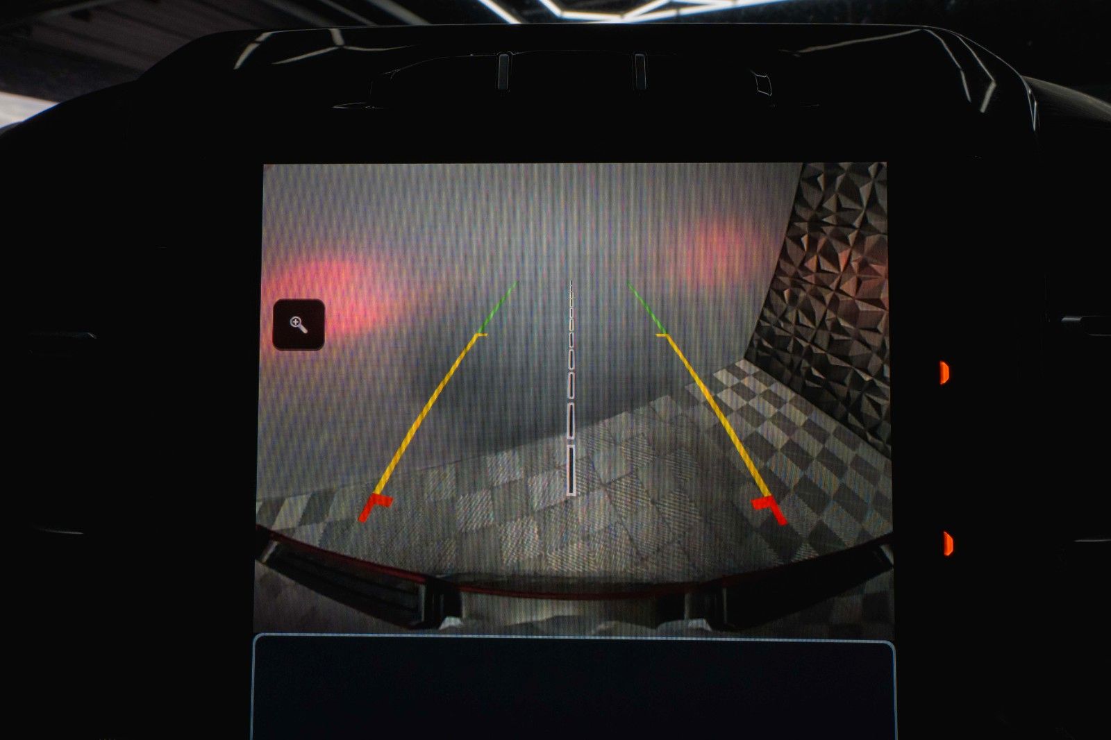 Fahrzeugabbildung Dodge RAM 5.7 V8 HEMI 4x4 OFFROAD Night LARAMIE 19%