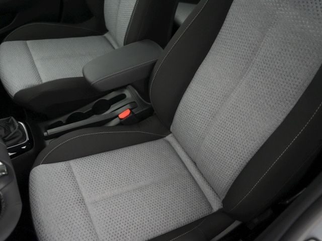 Corsa F FACELIFT+LED LICHT+RÜCKFAHRKAMERA+SITZ-/