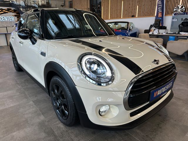 MYAUTOCENTER – Gebraucht- und Jahreswagen mit Werkstattservice in Pfaffenhofen MINI Mini 5-trg. Cooper D *Navi*Pano*