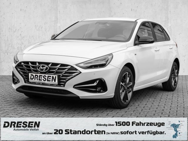 Hyundai i30 1.5 Advantage/Navi/Rückfahrkamera/Klimaauto.