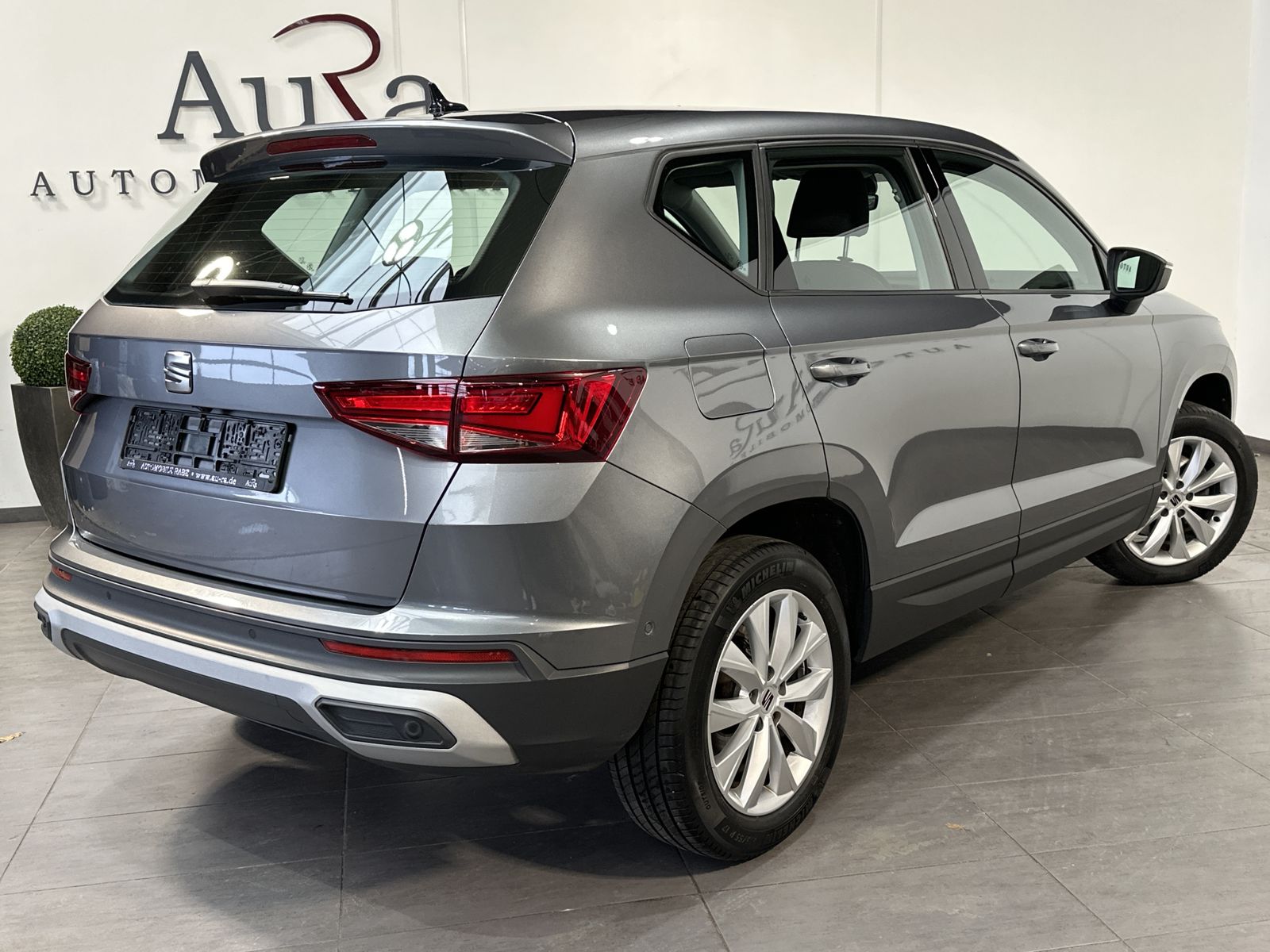 Fahrzeugabbildung SEAT Ateca 2.0 TDI DSG Style NAV+LED+AHK+ACC+VCOCK+SH