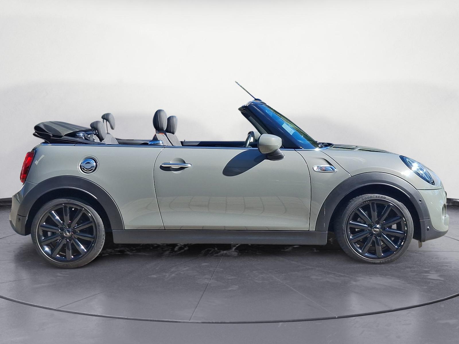 MINI Cooper S Cabrio Chili Navi LED Sportsitze