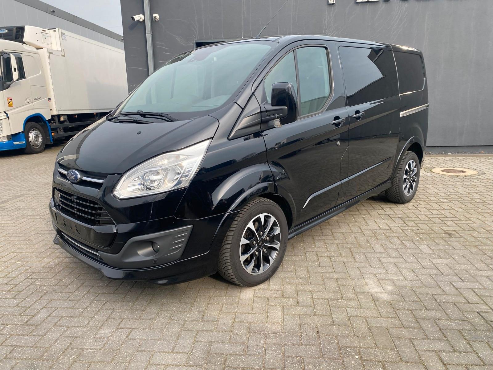 Ford Transit Custom Doppelkabine Automatik  *125 KW *