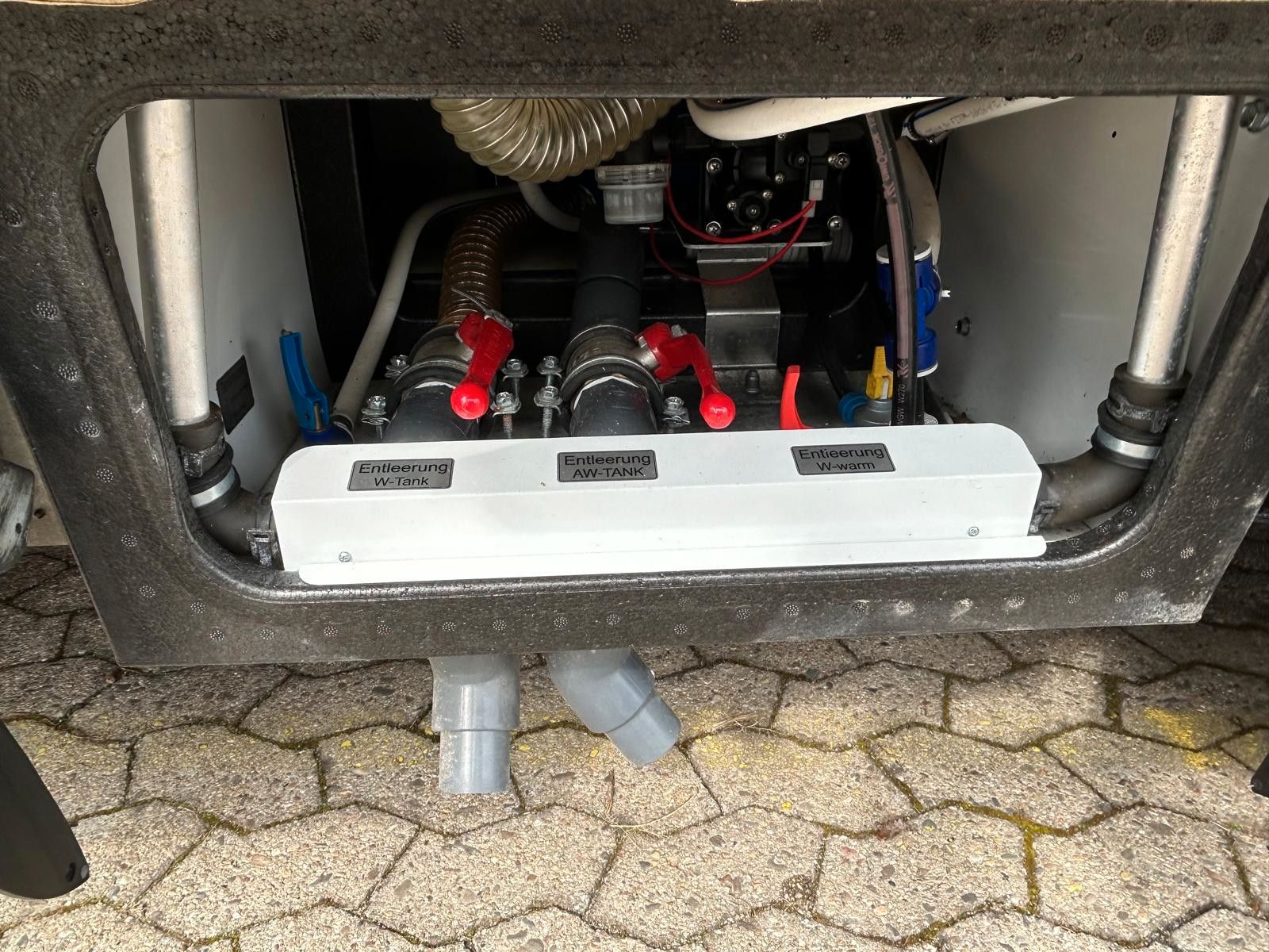 Fahrzeugabbildung Niesmann + Bischoff Arto 76LE