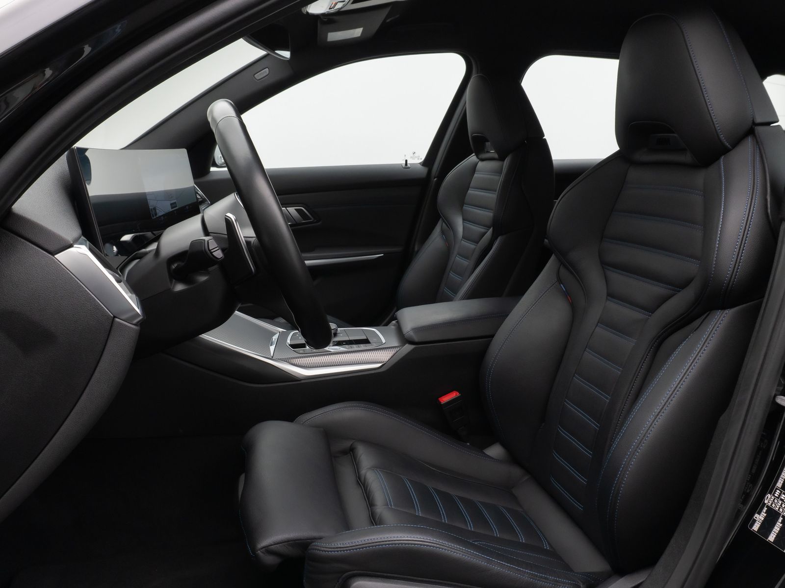 Fahrzeugabbildung BMW 318d M Sport DAB HUD CockPitPro Lordos PDC Leder
