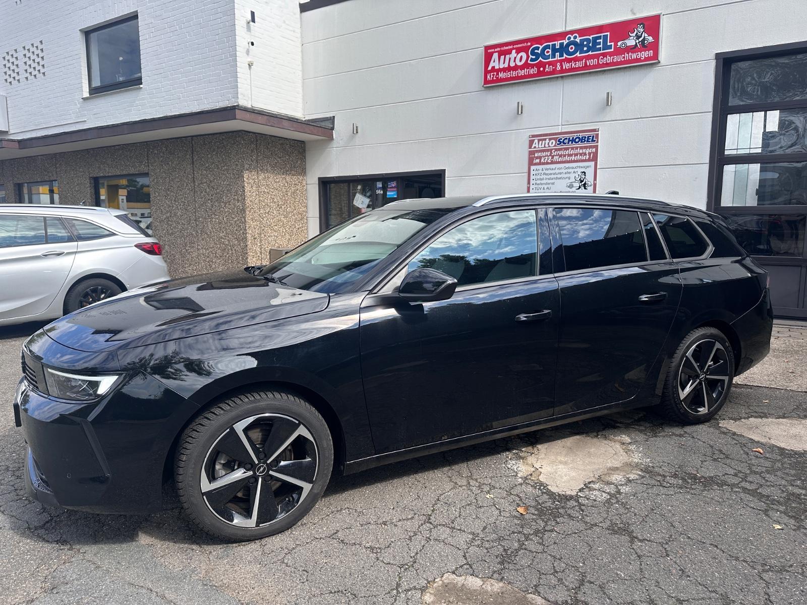 Opel Astra L Sports Tourer Elegance-18tkm-96kw-Allwet