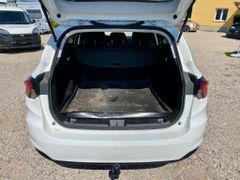 Fahrzeugabbildung Fiat Tipo Kombi 1.0 Life AAC AHK LED KAMERA PDC VORN