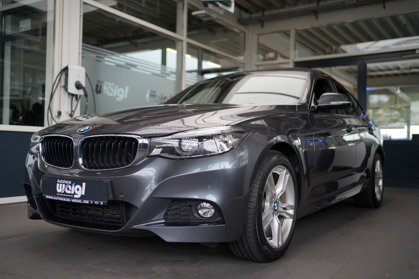 Fahrzeugabbildung BMW 320d xDrive Gran Turismo M-Sport +LED+HeadUp+AHK