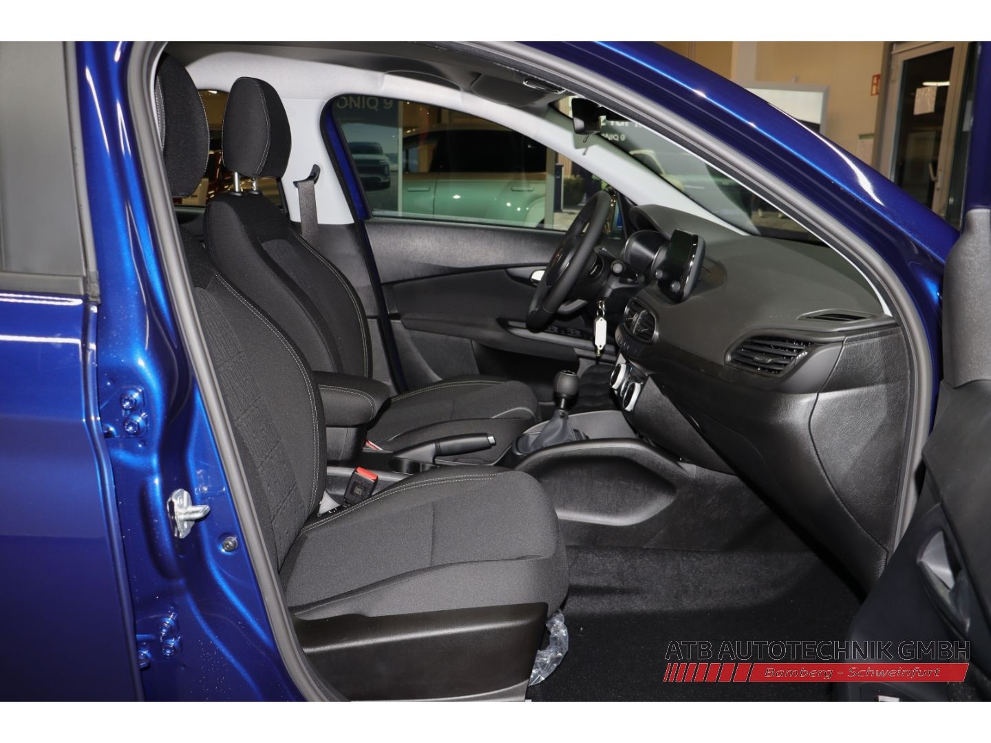 Fahrzeugabbildung Fiat Tipo Urban Sedan 1,6l Diesel 130 PS