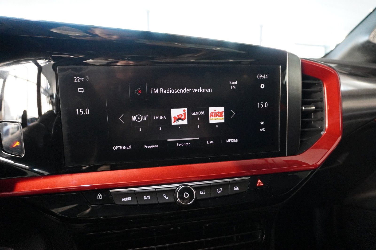 Fahrzeugabbildung Opel Mokka GS SPORT 1.2T NAVI/LED/KAMERA/SPORT/DAB+