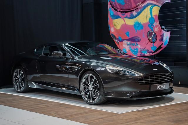 Aston Martin DB9 GT