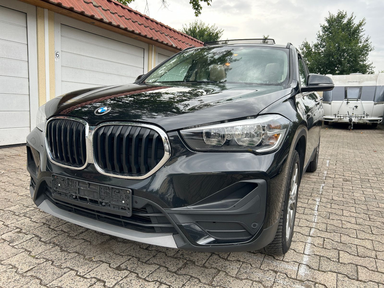 BMW X1 sDrive 18 d Advantage PANO NAVI VOLLLEDER