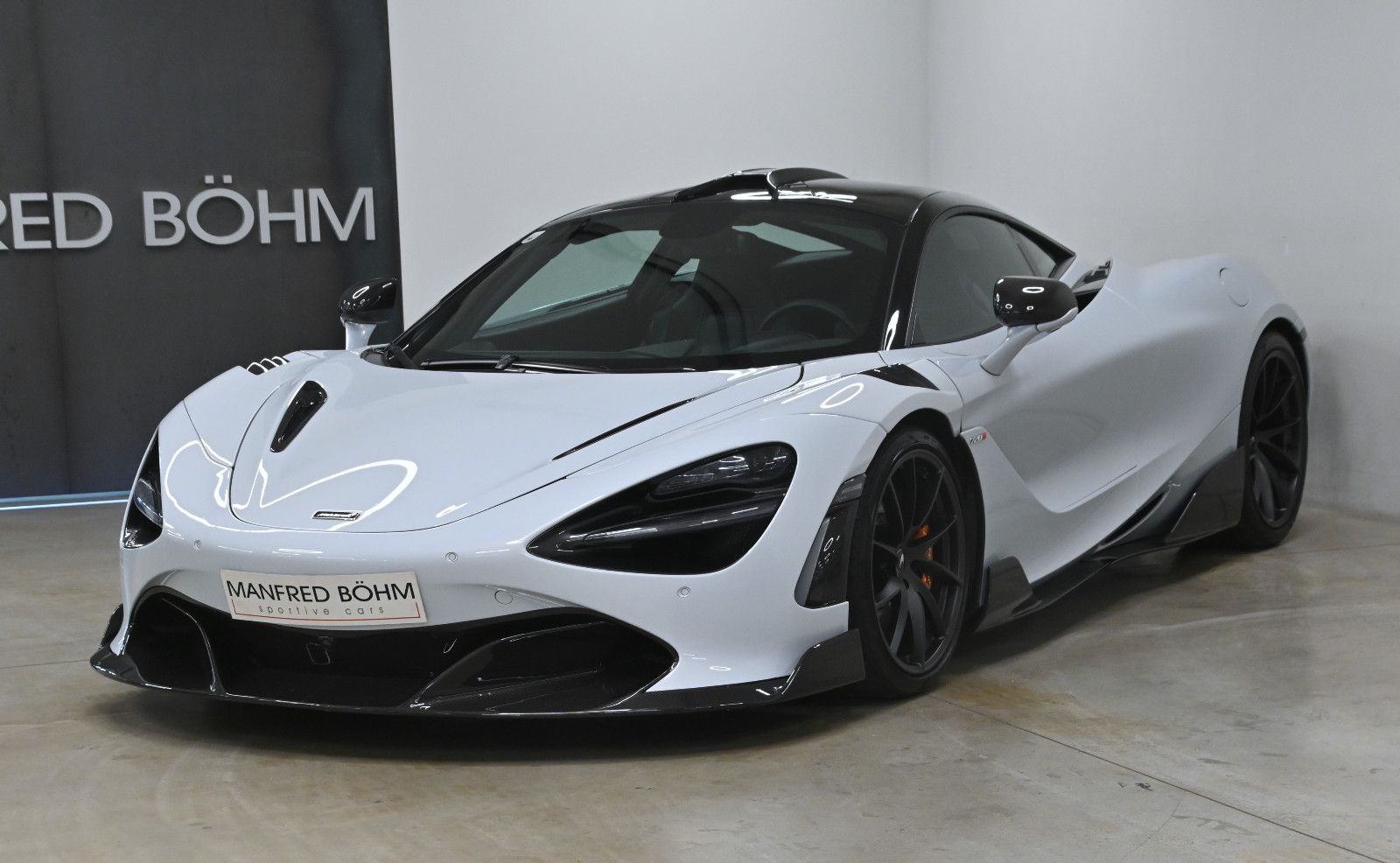 MCLAREN 720S