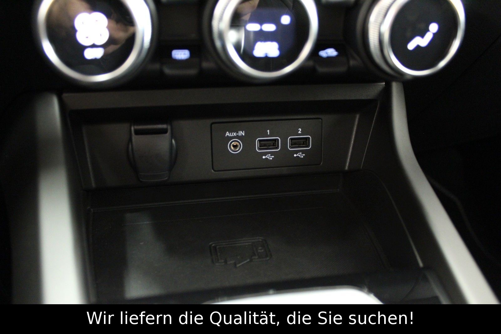 Fahrzeugabbildung Renault Arkana Mild Hybrid 140 EDC Techno