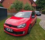 Volkswagen Golf 2.0 TSI DSG GTI adidas GTI - Volkswagen Golf: GTI Adidas