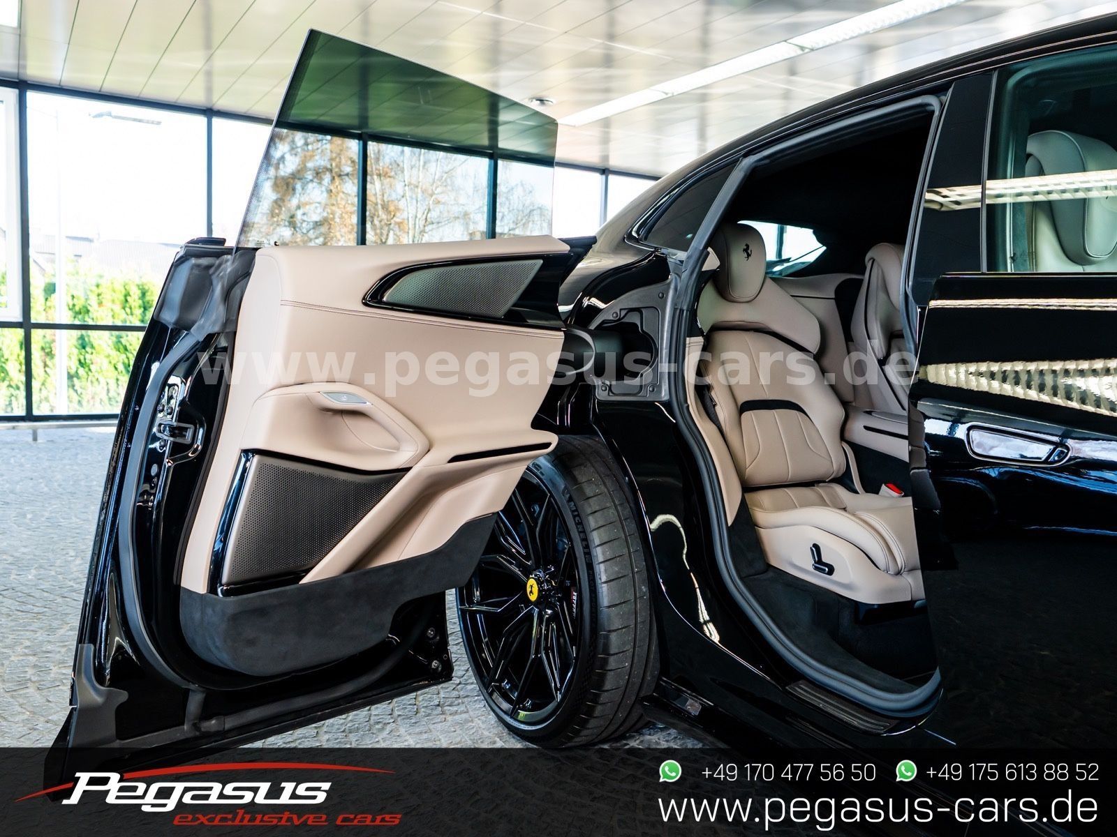 FERRARI Purosangue - 15