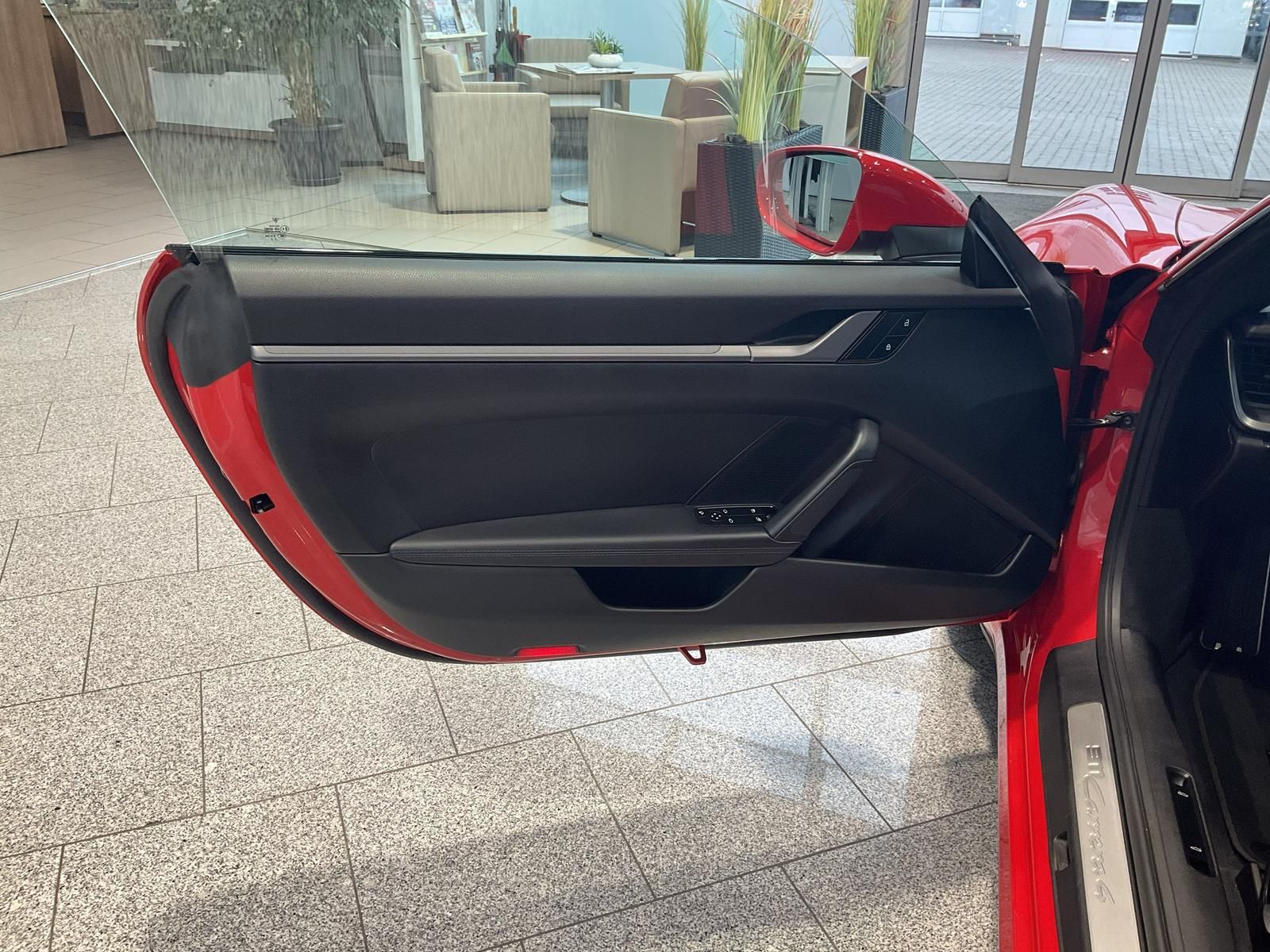 Porsche 911 Carrera 4 Allrad Navi Rückfahrkamera Leder foto 12
