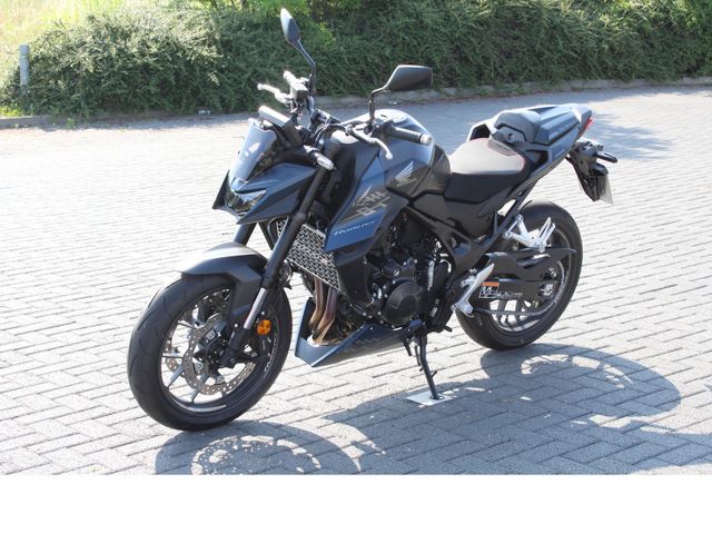 Honda CB750 Hornet e-Clutch *inkl. Zubehör