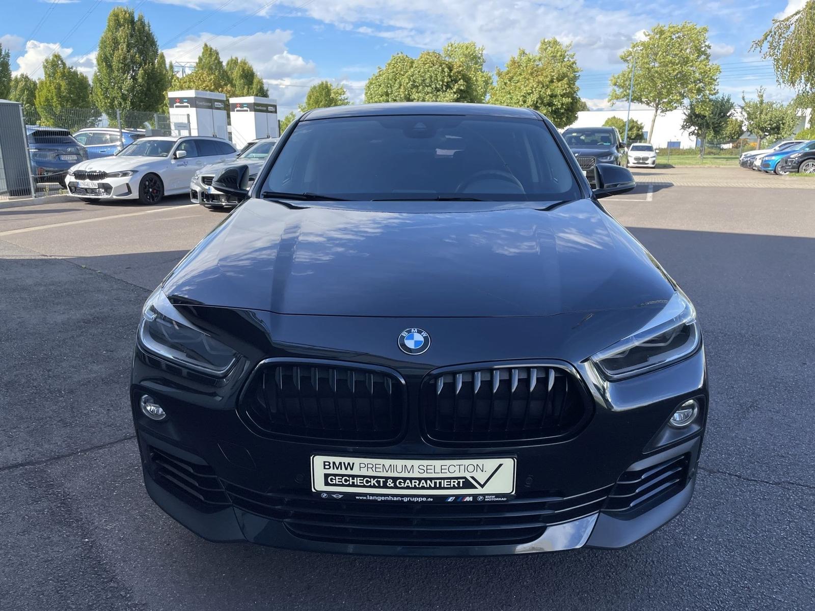 BMW X2 sDrive18i Advantage NAVI RFK HiFi LED WLAN