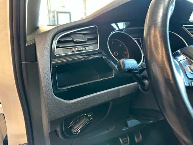 Volkswagen Touran Sound BMTStart-Stopp *7 Sitzer*Navi*