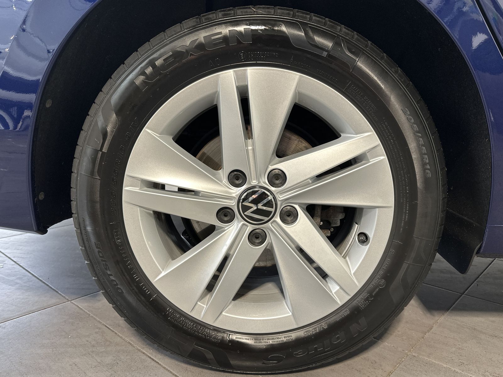 Fahrzeugabbildung Volkswagen Golf Variant 2.0 TDI Life NAV+LED+ACC+PP+SHZ+1HD