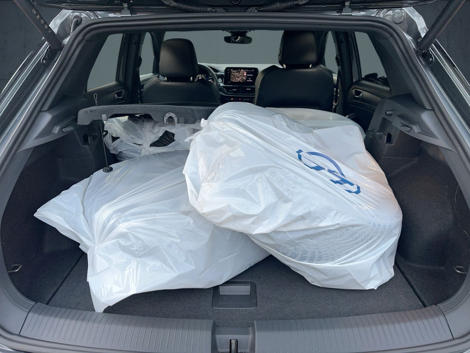 Volkswagen T-Roc - Bild 10