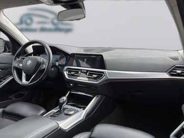 BMW 320 Gran Turismo - 11